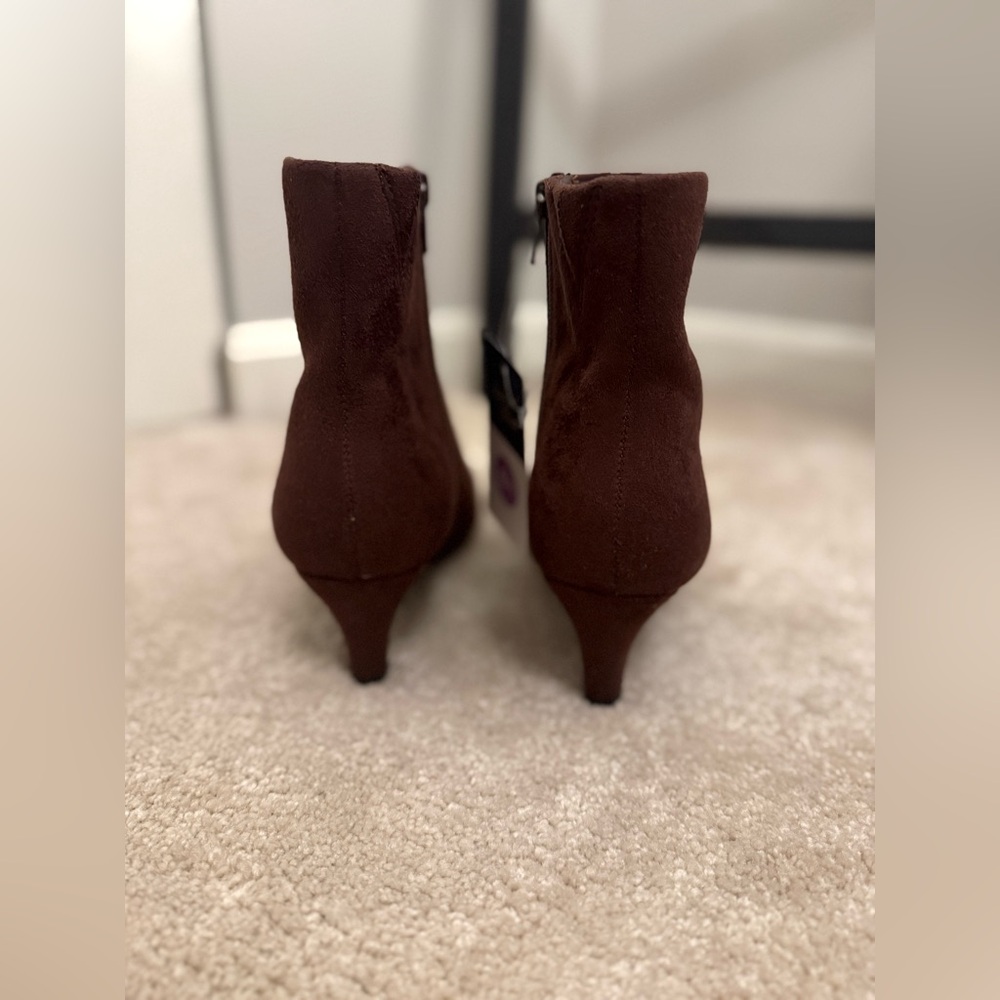 Universal Thread NWT Black Ankle Boot - Picture 4 of 9
